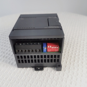 Siemens 6ES7231-0HC22-0XA8/0 Módulo de entrada analógica EM 231 SIMATIC CN Nuevo en stock - Product Image 2