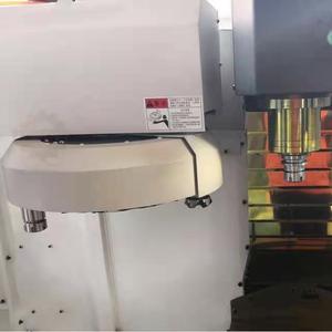 Portaherramientas de eje C horizontal de 4 ejes de servicio medio automático Máquina de torno CNC - Product Image 4