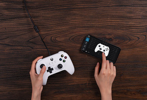 Xbox Series X、Xbox Series S、Xbox One、Windows 10、Windows11用の8Bitdo Ultimate有線コントローラー-ホワイト公式ライセンス - Product Image 6