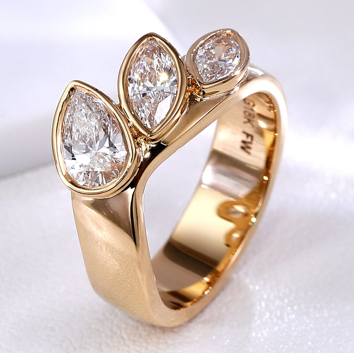 แหวนเพชรแล็บทองคำแท้ 14K