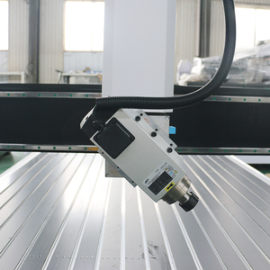 Enrutador Cnc de 4 ejes, máquina de talla de madera, enrutador Cnc de husillo giratorio oscilante 2030 para madera - Product Image 3