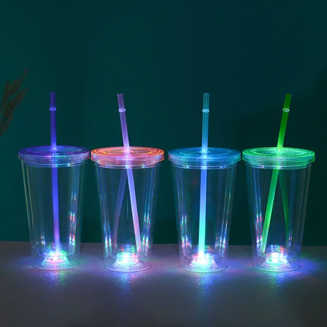 Taza de paja de luz LED transparente Bar atmósfera suministros taza de flash 450mL doble bebida paja taza de bebida ligera