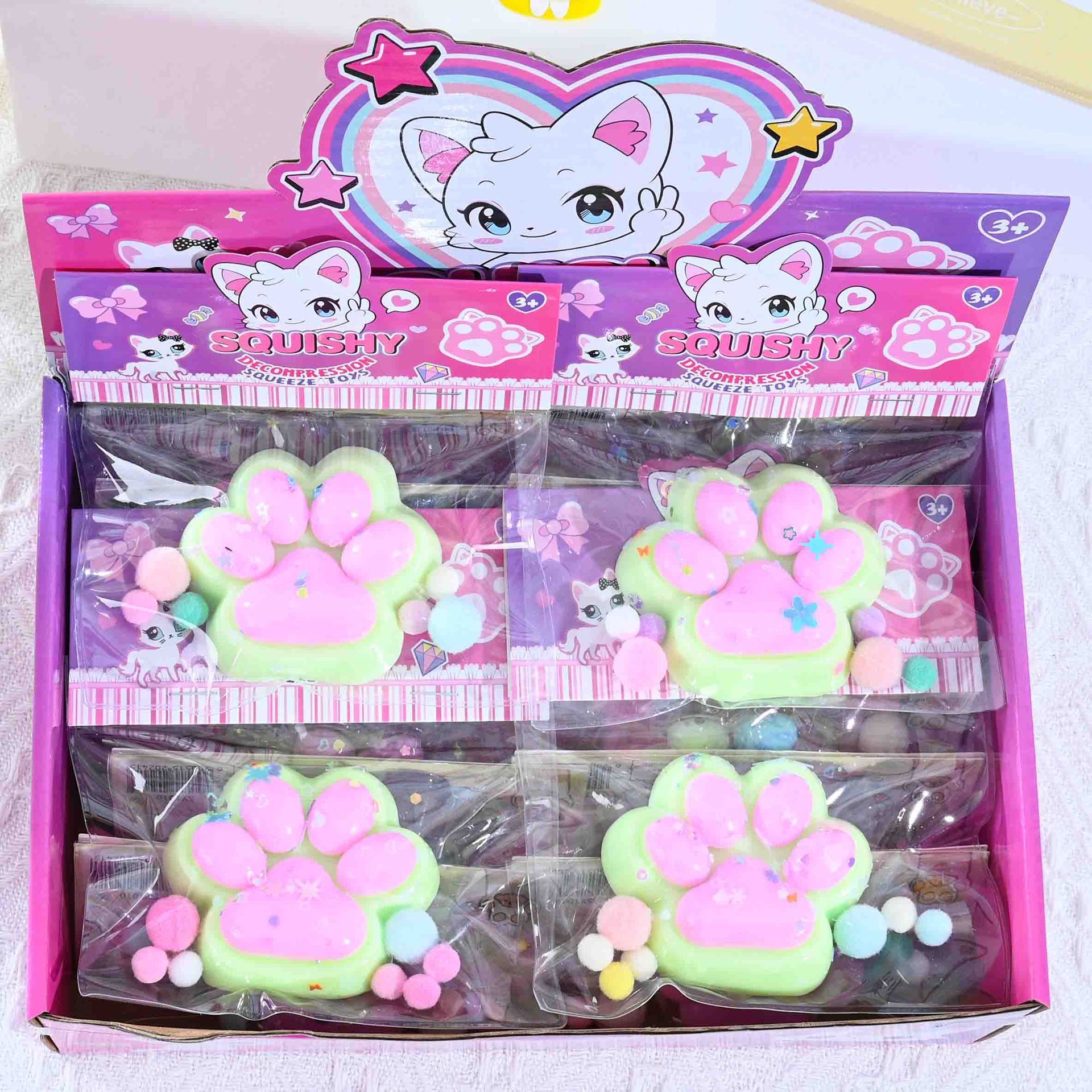 Pink on green cat paw 75x65mm, 55g, 4-color mixed hair, 12 boxes