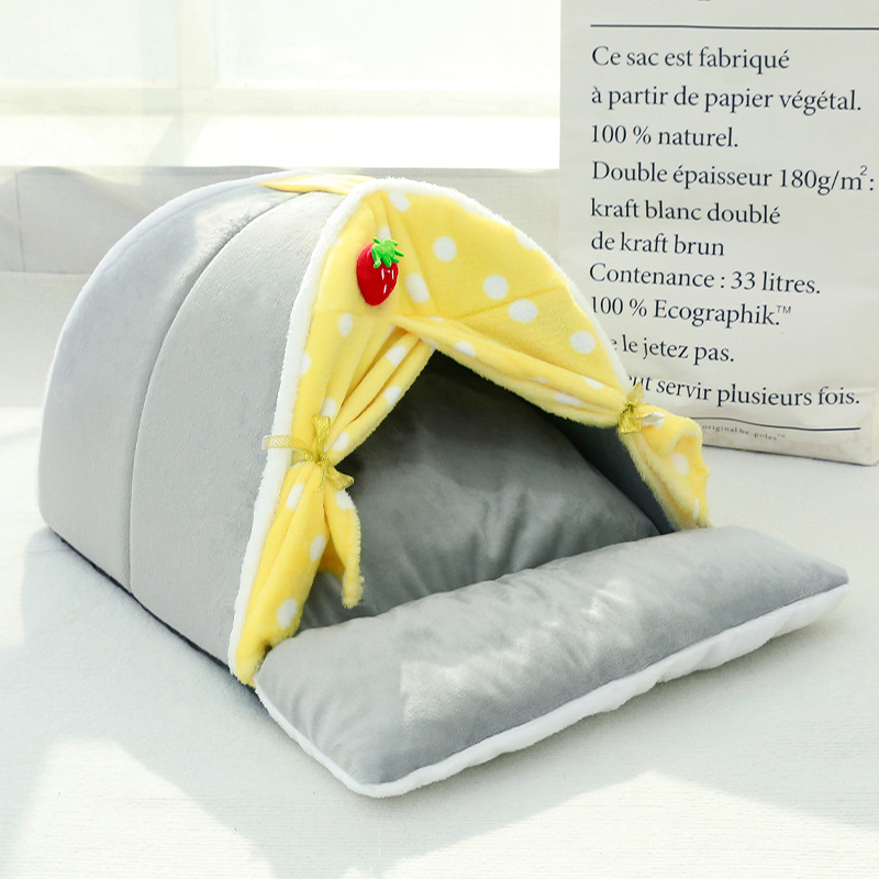Curtain-style enclosed nest