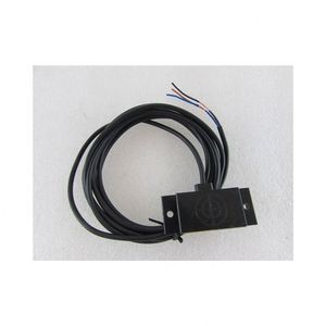 E2B-M18LS05-M1-C2近接センサー近接センサーE2B - Product Image 1
