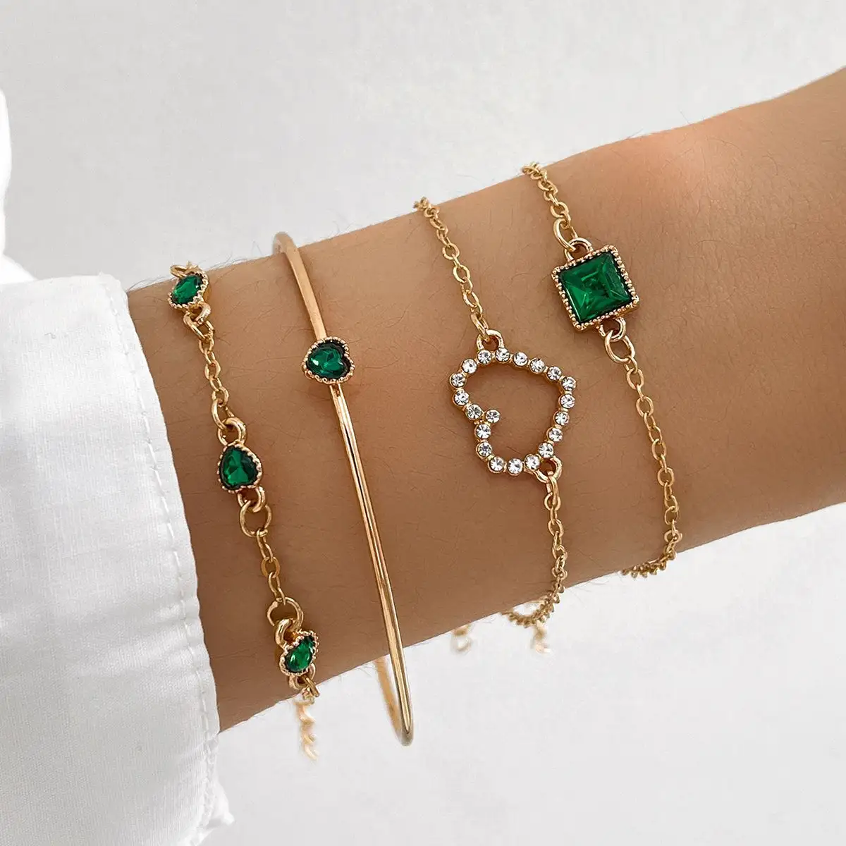 Wholesale 4 Pcs/Set Fashion Lightning Crystal Open Gold Color Bracelet Set Women Jewelry Geometric Girl Bracelet