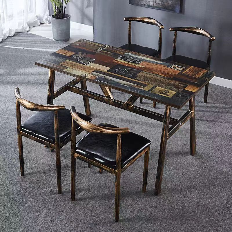 120*60 mesa y cuatro sillas piso flor