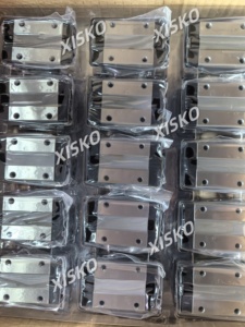 Venta directa de fábrica Tipo de carga pesada Bloques deslizantes lineales cuadrados Bloques de riel de guía lineal LMT25A para máquina CNC - Product Image 2