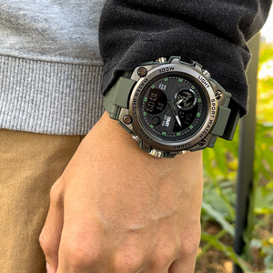 Nome aziendale personalizzato top sports circle dial stop watch dual <span class=keywords><strong>display</strong></span> orologi digitali analogici per uomo