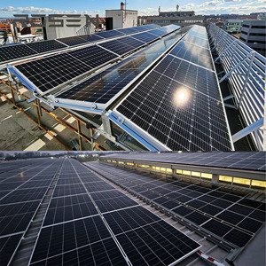 Sistema de respaldo de energía solar inteligente 100KWH 200KWH 500KWH ESS Almacenamiento de batería y gabinete inversor híbrido