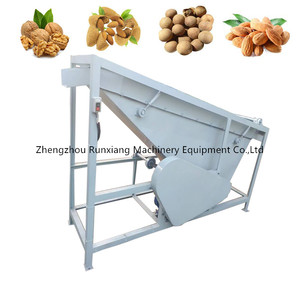 Macchina di rimozione delle coperture ad alta efficienza Multi-funzionale guscio di dado e macchina separatore del dado del Kernel separatore del dado per piccole aziende agricole - Product Image 2