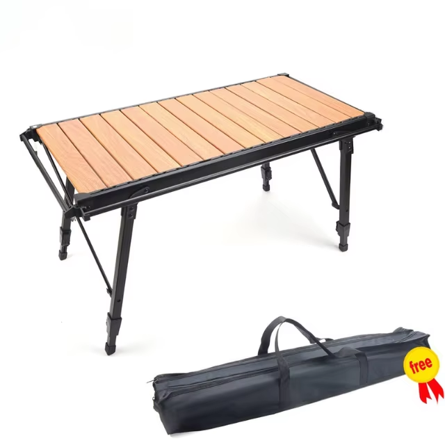 Escritorio ajustable con acabado de madera.