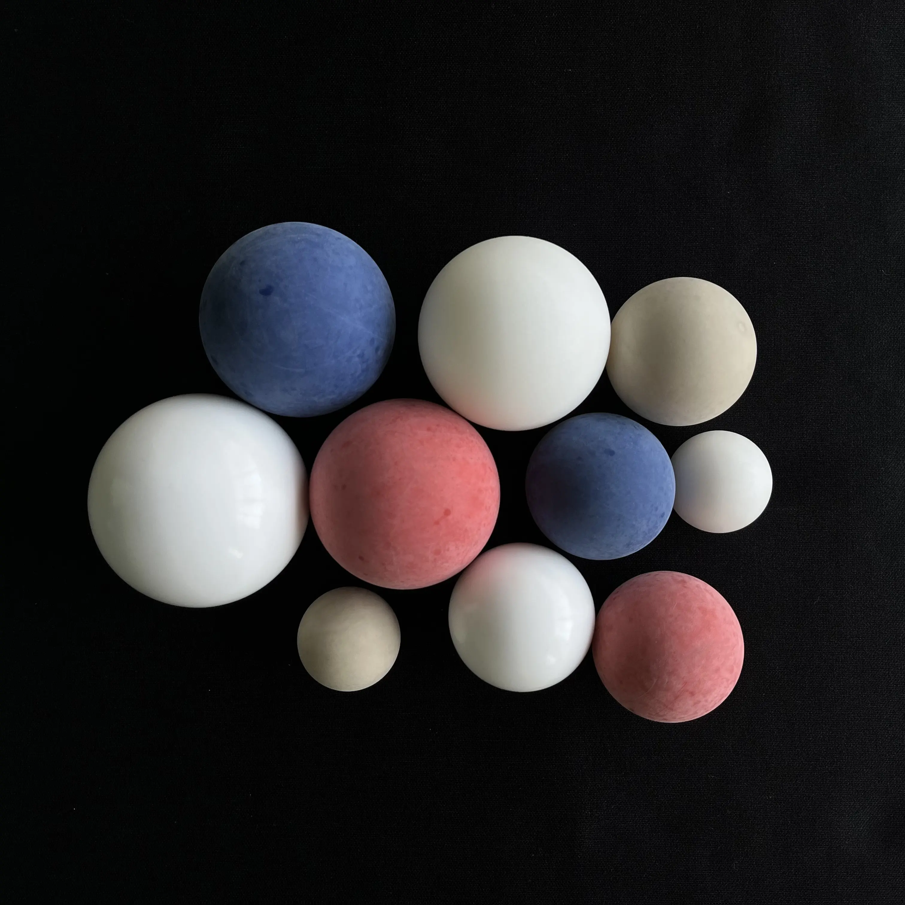 1mm-350mm सफेद, लाल, नीले Neoprene गेंद, NBR गेंद, PTFE वाल्व पंप गेंद