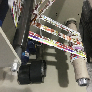 Otomatik PP dokunmamış dokuma olmayan kumaş nokta delik perforasyon kesici sarma makinesi - Product Image 2
