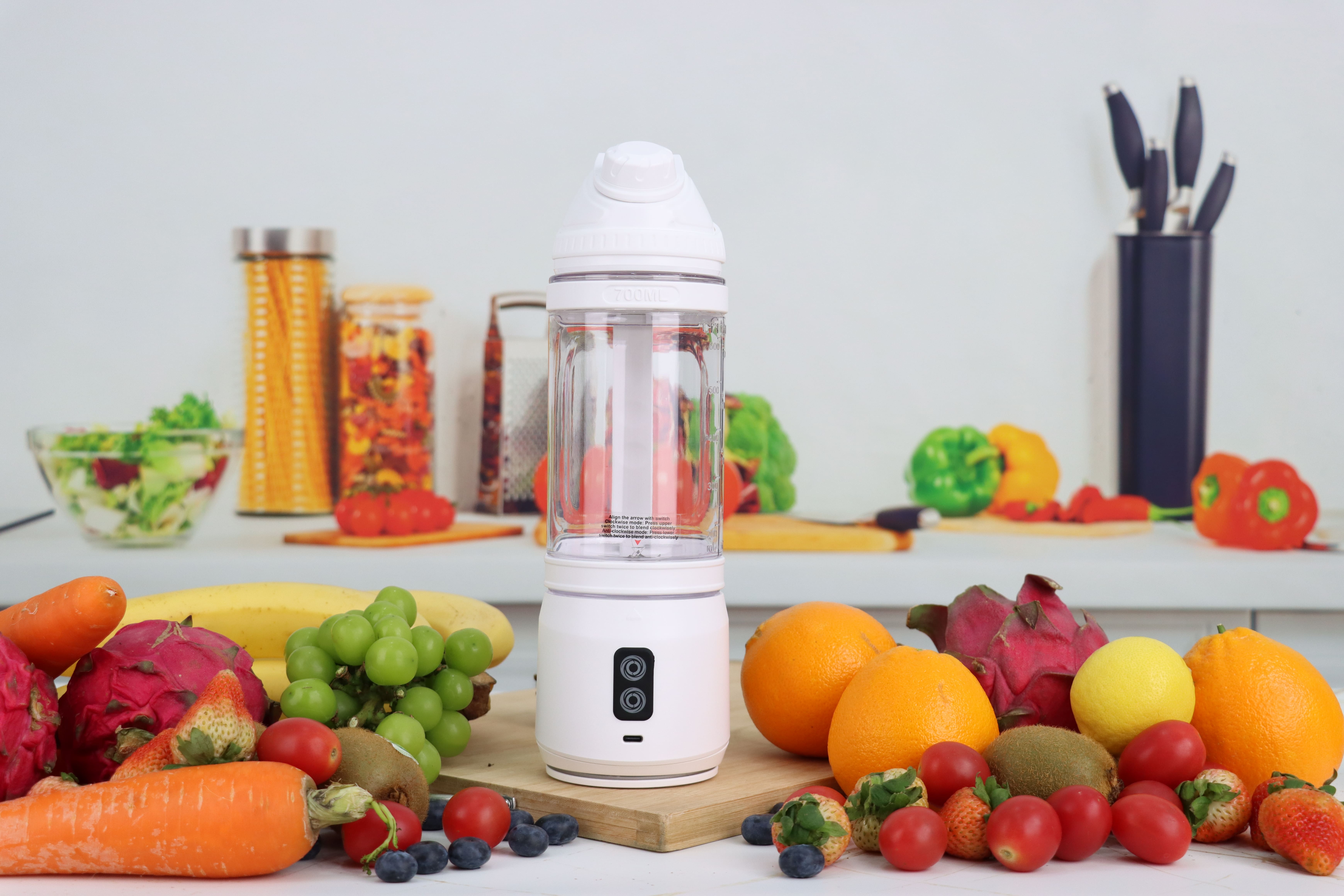 White portable blender