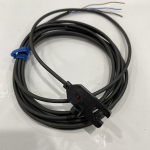 EE-SX872 T-Typ-Schlitz-optischer Sensor, der haupt sächlich für Objekter kennung im Bereich der industriellen Automatisierung verwendet wird - Product Image 6
