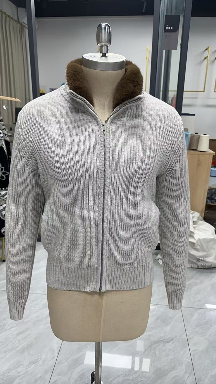 grigio chiaro