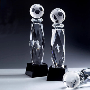 カスタマイズされたロゴのための工場卸売ファンタジースポーツサッカー優勝トロフィーカップ3Dレーザー格安サッカー賞