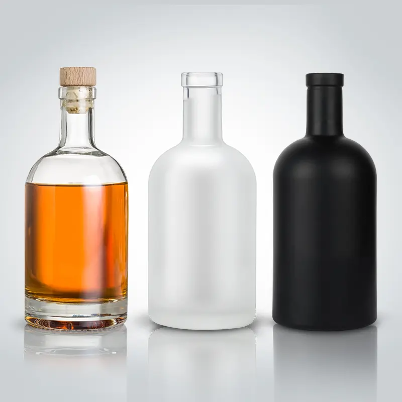 Transparan 200ml 700ml 750ml kosong Mini Rum wiski kaca Vodka botol minuman keras dengan gabus