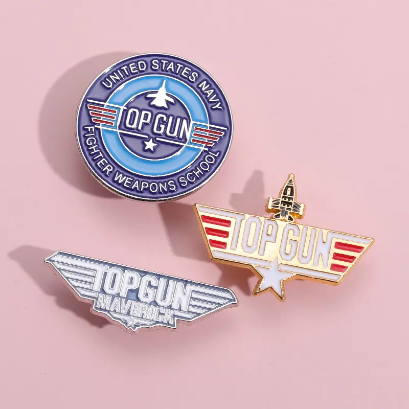 Stock Navy Fighter Weapons School Enamel Pins Top Gun Retro Metal Brooch Lapel Badge Accessories Pin For Suit Collar Wholesale P