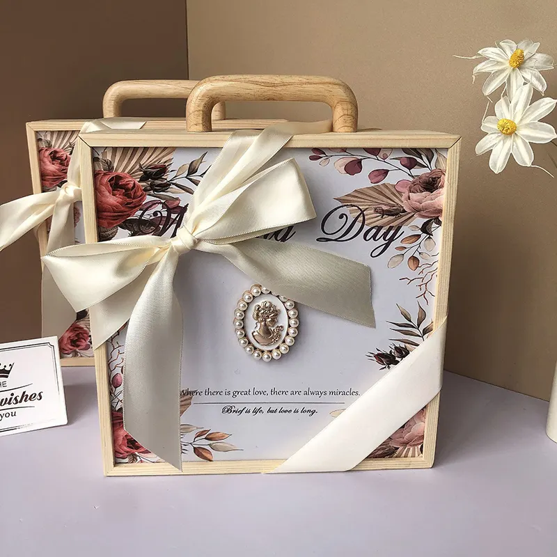 Pequeña caja de embalaje de regalo de madera con tapa Cubierta de logotipo de grabado personalizado Caja de madera Embalaje de regalo