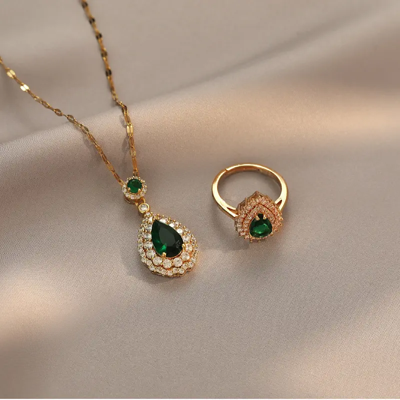Moda Luz luxo esmeralda micro ouro zircão cheio de diamantes esmeralda Colares anéis conjuntos para as mulheres