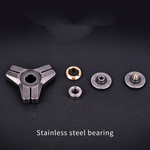 Kim loại cảm giác thần tài <span class=keywords><strong>spinner</strong></span> Đồ chơi Trái tim của thép EDC kháng lo âu căng thẳng cứu trợ thần tài đồ chơi cho trẻ em người lớn Quà Tặng - Product Image 3