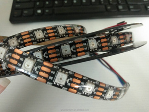 DC 12V WS2815 4-polige LED-Licht leiste Individuell adressierbare programmier bare RGB-Pixel-LED-Streifen leuchten Schwarze Leiterplatte 30 60 144LEDs/m - Product Image 5