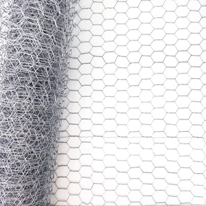 Malla de alambre hexagonal Triple/cinco giros Valla de alambre hexagonal recubierta de Pvc galvanizado Red de pollo para Gallinero - Product Image 4