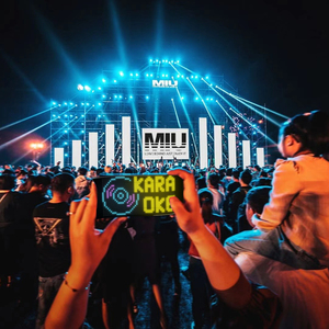 ไฟตาปีศาจ LED ปรับแต่งได้ปรับแต่งได้แสดงภาพดิจิทัลข้อความเลื่อนได้และภาพเคลื่อนไหวยืดหยุ่นและกันน้ำ - Product Image 4