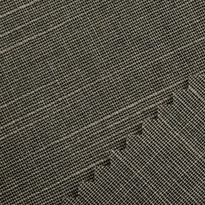 Gris foncé avec une touche de noir