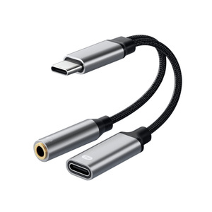 新型C型耳机适配器2合1音频电缆充电转换器，带圆孔 - Product Image 1