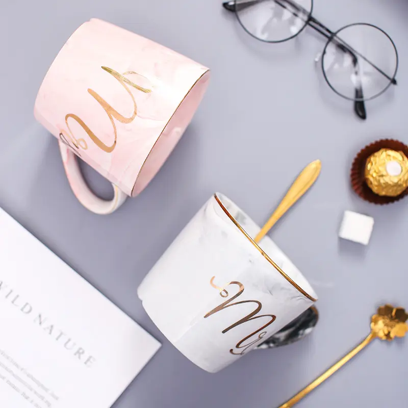 2022 чашка из костяного фарфора под заказ, розовый мраморный стиль, фарфоровая керамическая кофейная кружка с золотой ложкой