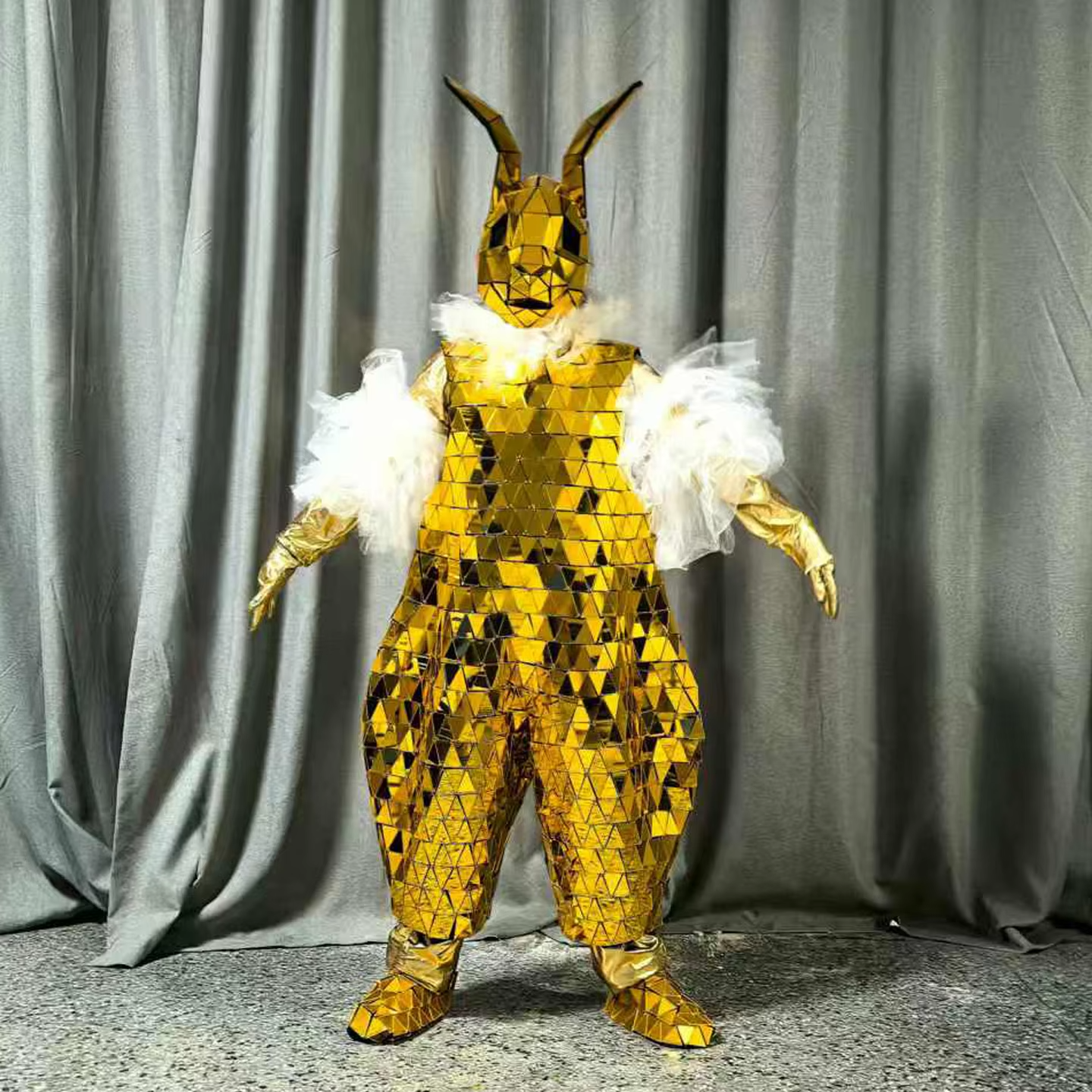 Jaune