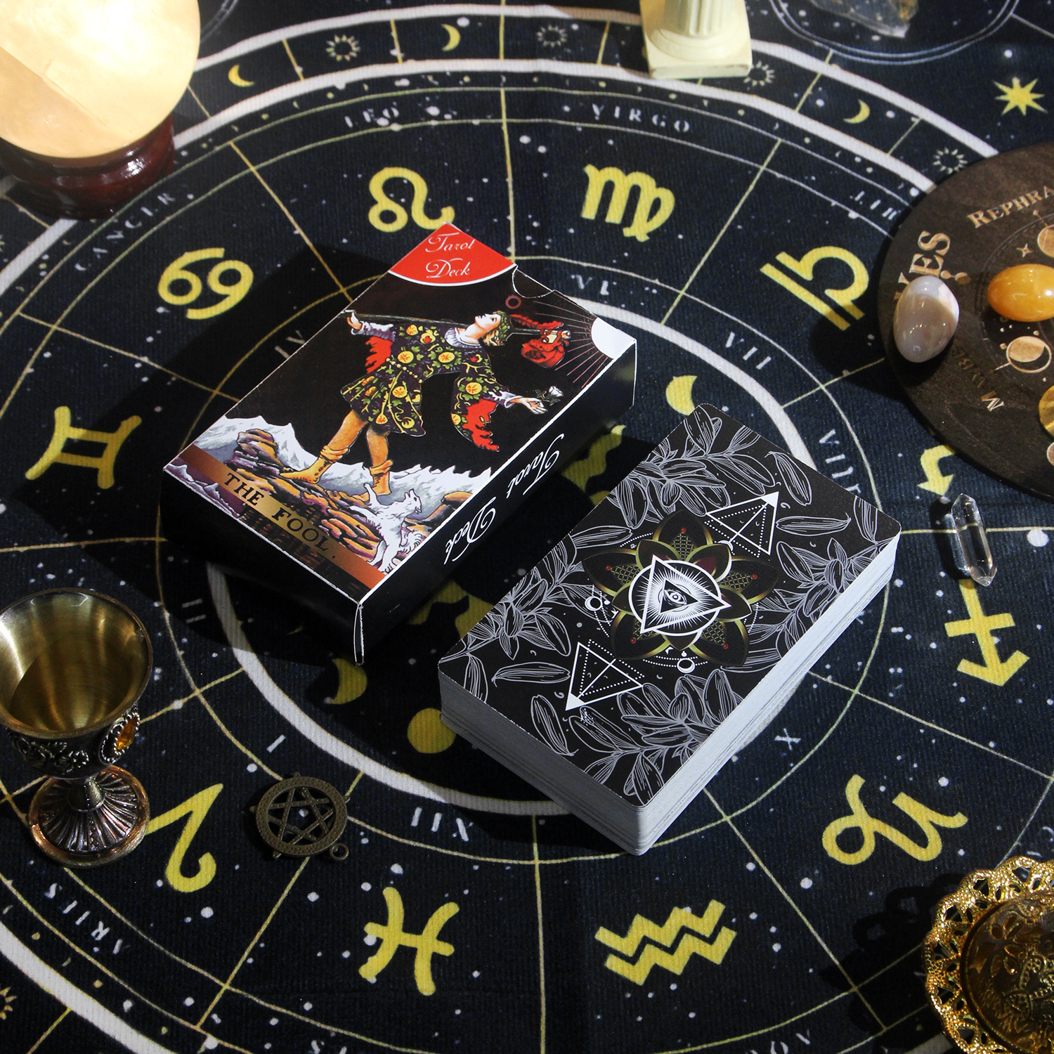 Cartas de tarot negras de PVC.