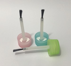 5ml 10ml 15ml 20ml 30ml通常のスクリューキャッププラスチックPPブラシカバーエッセンシャルオイルボトルマニキュアボトル蓋接着剤ブラシカバー - Product Image 5