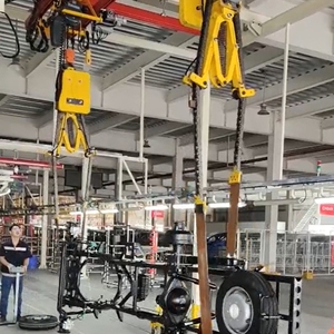La fábrica vende directamente máquinas basculantes de camiones duraderos para operaciones de carga y descarga sin lesiones