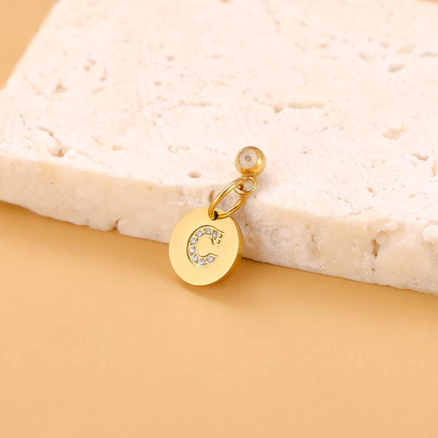 Lettre C (diamètre 1 cm)