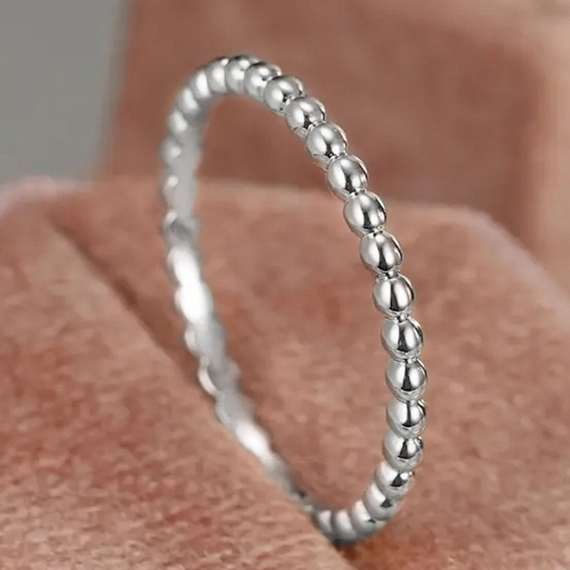 H237 white gold