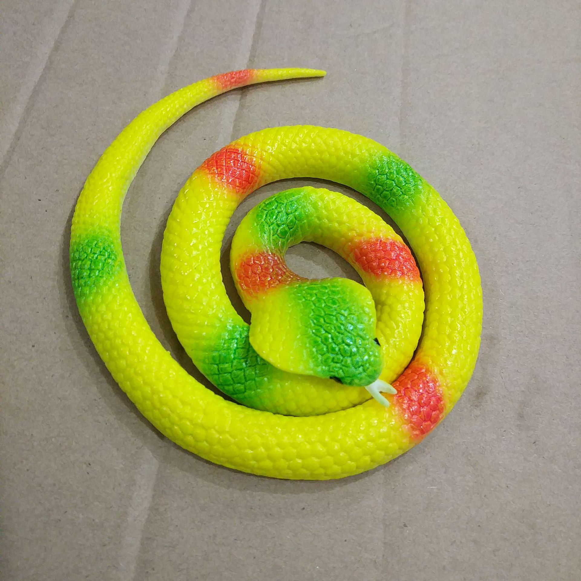 Cobra yellow