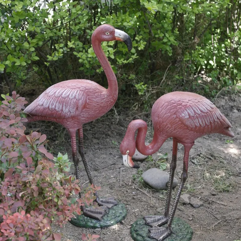 Prezzo di fabbrica ornamenti in metallo grande fenicottero rosa scultura in metallo animale da giardino per la decorazione del giardino