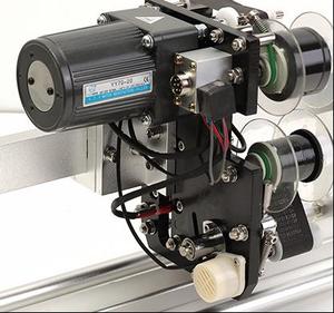 Synchronous band codierung maschine tracking automatische codierung maschine kunststoff tasche karton karte codierung maschine datum drucker