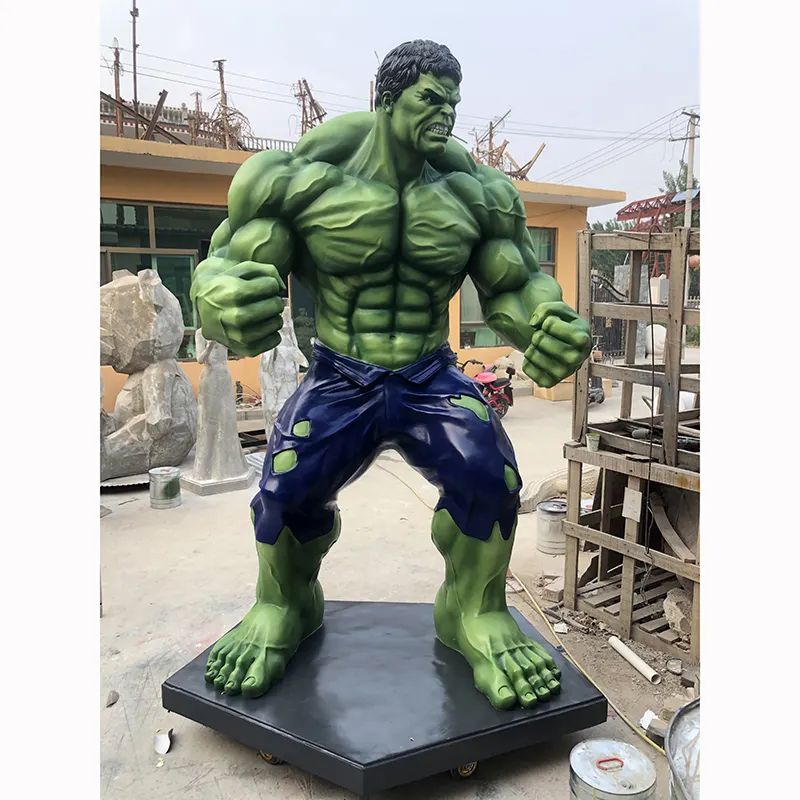 Escultura em resina para decoração interna personalizada de filmes de super-heróis famosos, bonecos de ação, homem musculoso, estátua de Hulk em tamanho real, em fibra de vidro, para venda