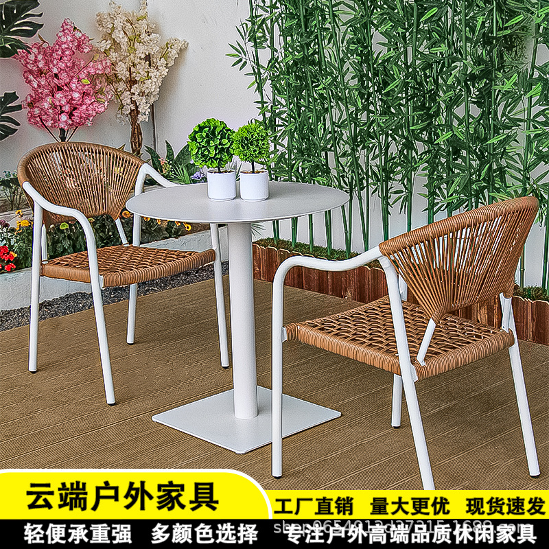 Ou homme chaise 2 cucci seul pied 60 table ronde