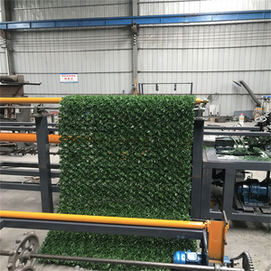 Macchina per recinzione a catena recinzione per erba completamente automatica macchina per la produzione di reti per recinzione in filo metallico per prati artistici e decorativi