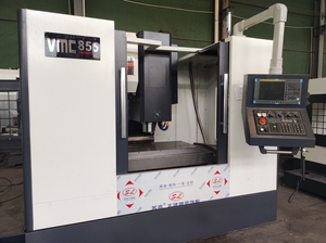 自动换刀VMC1270立式加工中心VMC1370大型数控铣床 - Product Image 2