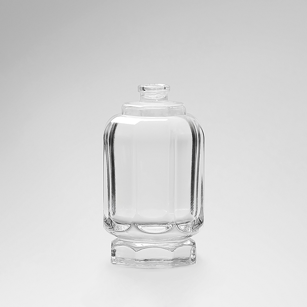 Bouteille transparente uniquement