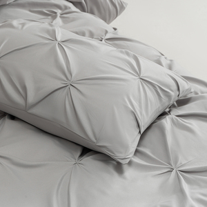 Nữ Hoàng Kích Thước Comforter Set Grey Giường Gentlesoft Pintuck Giường Thiết Lập Tất Cả Các Mùa Comforter Tấm Vỏ Gối Shams Quà Tặng Cho Gia Đình - Product Image 3