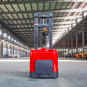 Apilador autoelevador de 1 tonelada y 1,5 toneladas, entrega rápida, gran oferta, apilador de paletas, apilador de paletas autocargable portátil para cargar y descargar