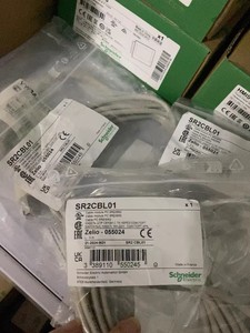 新しいオリジナルSR2CBL01 Schneider Zelio Logic Modul PlcコントローラーVfdモータードライバーシリアルポートプログラミングケーブル用PC (3) - Product Image 2